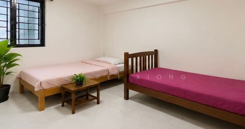 409 Bedok North Avenue 2, 409 Bedok North Avenue 2, 2 Bedrooms, 883 sqft, HDB Flat For Sale, by Ang Pei Xiong, 500230051 - Bedroom - PropertyGuru.com.sg