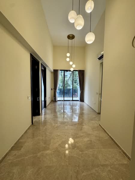 Forett at Bukit Timah, 36 Toh Tuck Road, 2 Bedrooms, 947 sqft, Condominium For Sale, by Serene Sin, 500230064 - Super Grand Living with Chandeliers - PropertyGuru.com.sg