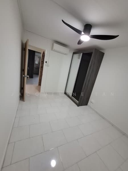 138 Yishun Ring Road, 138 Yishun Ring Road, Sembawang / Yishun, Room Rental, 100 sqft, HDB Flat For Rent, by Jacqueline Tan, 500230070 - Bedroom - PropertyGuru.com.sg