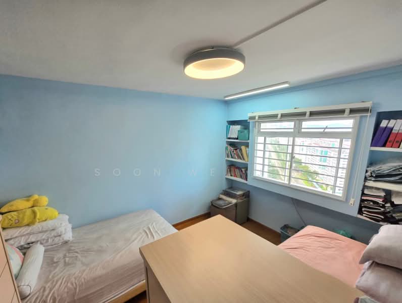 180 Lompang Road, 180 Lompang Road, 3 Bedrooms, 1,410 sqft, HDB Flat For Sale, by Soon Wei Jie, 500230080 - Bedroom - PropertyGuru.com.sg