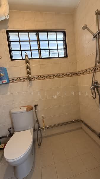 320 Ubi Avenue 1, 320 Ubi Avenue 1, Room Rental, 150 sqft, HDB Flat For Rent, by Rachel Renee Lim, 500230083 - Bathroom - PropertyGuru.com.sg