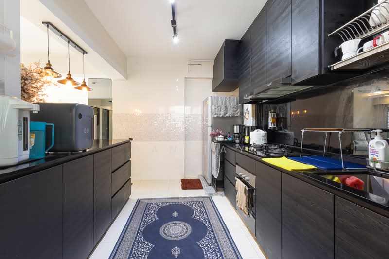 365C Sembawang Crescent, 365C Sembawang Crescent, 3 Bedrooms, 1,001 sqft, HDB Flat For Sale, by Dan Tay, 500230096 - Kitchen - PropertyGuru.com.sg