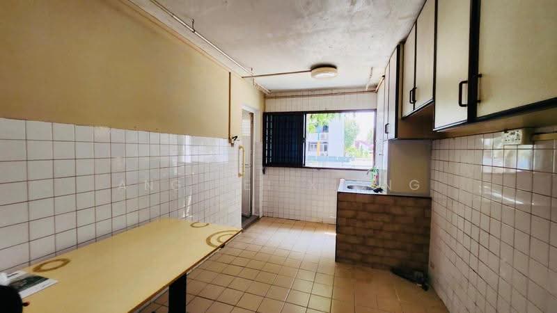 232 Serangoon Avenue 3, 232 Serangoon Avenue 3, Hougang / Punggol / Sengkang, 3 Bedrooms, 904 sqft, HDB Flat For Sale, by Ang Pei Xiong, 500230097 - Kitchen - PropertyGuru.com.sg