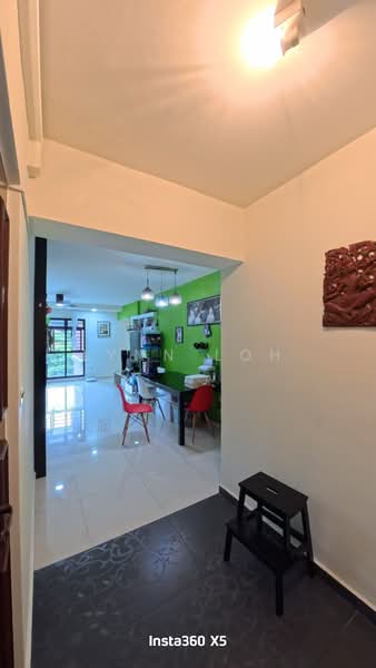 75B Redhill Road, 75B Redhill Road, 3 Bedrooms, 1,076 sqft, HDB Flat For Sale, by Lynn Loh, 500230099 - Living Room - PropertyGuru.com.sg