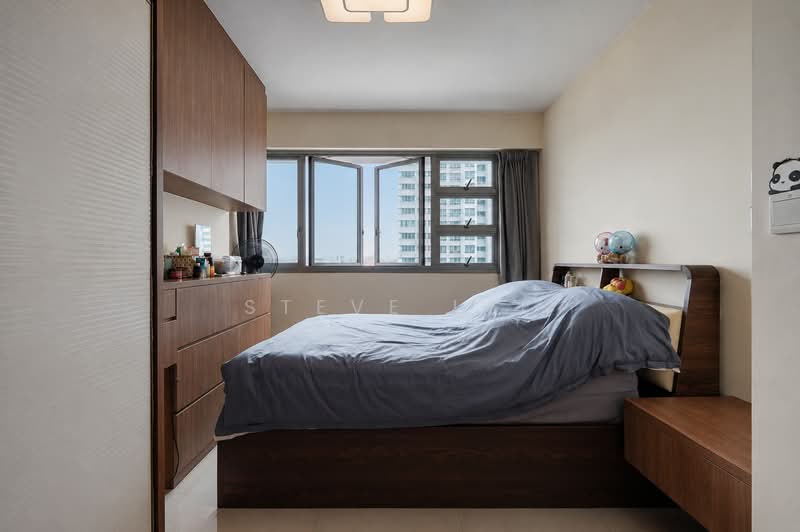 130A Lorong 1 Toa Payoh, 130A Lorong 1 Toa Payoh, 2 Bedrooms, 732 sqft, HDB Flat For Sale, by Steve Lee, 500230107 - Bedroom - PropertyGuru.com.sg