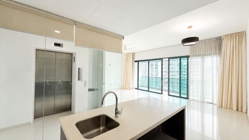 4 Sinaran Drive photo 4