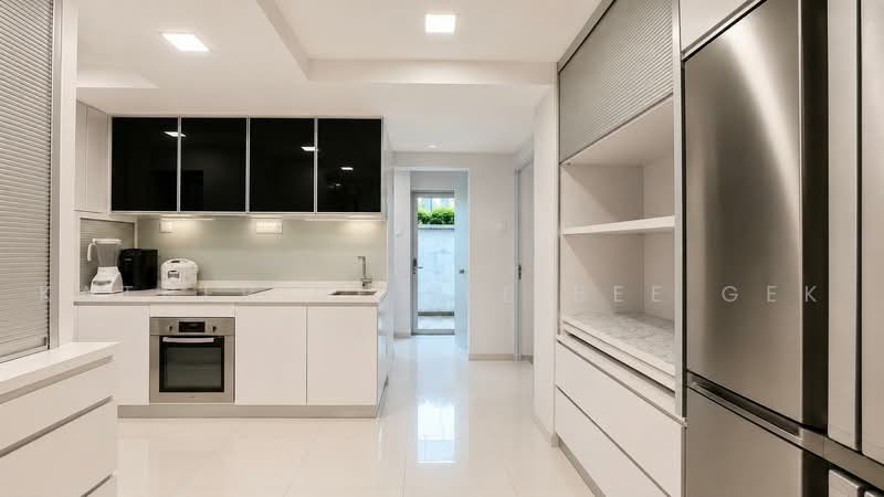 LANDED7772@ 2-storey with attic at serangoon gardens, , 7 Bedrooms, 7,000 sqft, Semi-Detached House For Sale, by Katherine Lee Bee Gek, 500230123 - Kitchen - PropertyGuru.com.sg