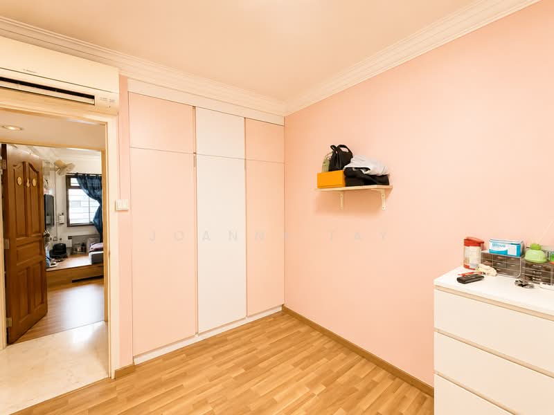 355 Kang Ching Road, 355 Kang Ching Road, 3 Bedrooms, 1,291 sqft, HDB Flat For Sale, by Joanna Tay, 500230131 - Bedroom - PropertyGuru.com.sg