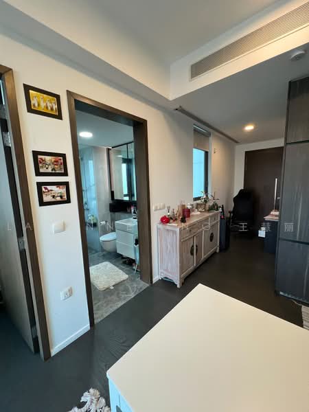 Principal Garden, 93 Prince Charles Crescent, 1 Bedroom, 506 sqft, Condominium For Rent, by Lavonne Ong 王慧丽, 500230137 - Bathroom - PropertyGuru.com.sg