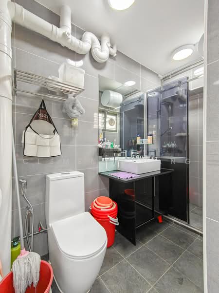 540 Choa Chu Kang Street 52, 540 Choa Chu Kang Street 52, 5 Bedrooms, 1,421 sqft, HDB Flat For Sale, by Clement Huang, 500230141 - Bathroom - PropertyGuru.com.sg
