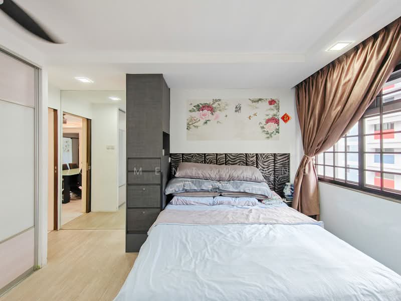 540 Choa Chu Kang Street 52, 540 Choa Chu Kang Street 52, 5 Bedrooms, 1,421 sqft, HDB Flat For Sale, by Clement Huang, 500230141 - Master Bedroom - PropertyGuru.com.sg