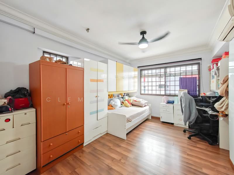 540 Choa Chu Kang Street 52, 540 Choa Chu Kang Street 52, 5 Bedrooms, 1,421 sqft, HDB Flat For Sale, by Clement Huang, 500230141 - Bedroom 3 - PropertyGuru.com.sg