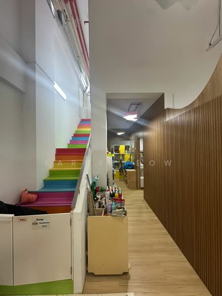 Primz Bizhub, 21 Woodlands Close singapore, 2,658 sqft, Light Industrial (B1) For Rent, by Larry Yeow, 500230147 - Corridor - CommercialGuru.com.sg