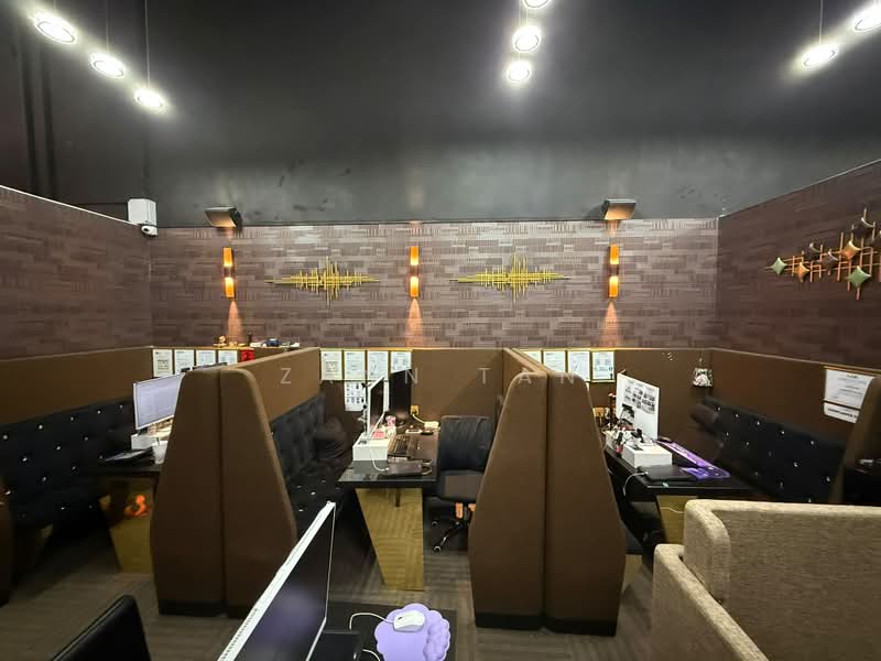 Vision Exchange, 2 Venture Drive, Boon Lay / Jurong / Tuas, 615 sqft, Mall Shop For Rent, by Zann Tan, 500230151 - Interior - CommercialGuru.com.sg