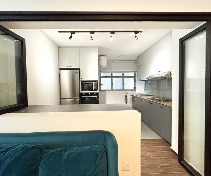50 Strathmore Avenue, 50 Strathmore Avenue, 3 Bedrooms, 914 sqft, HDB Flat For Sale, by Elonn Seah, 500230152 - Kitchen - PropertyGuru.com.sg