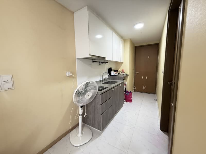 CityLife @ Tampines, 67 Tampines Central 7, 3 Bedrooms, 1,292 sqft, Executive Condominium For Sale, by Jeslin Pear, 500230160 - Kitchen - PropertyGuru.com.sg