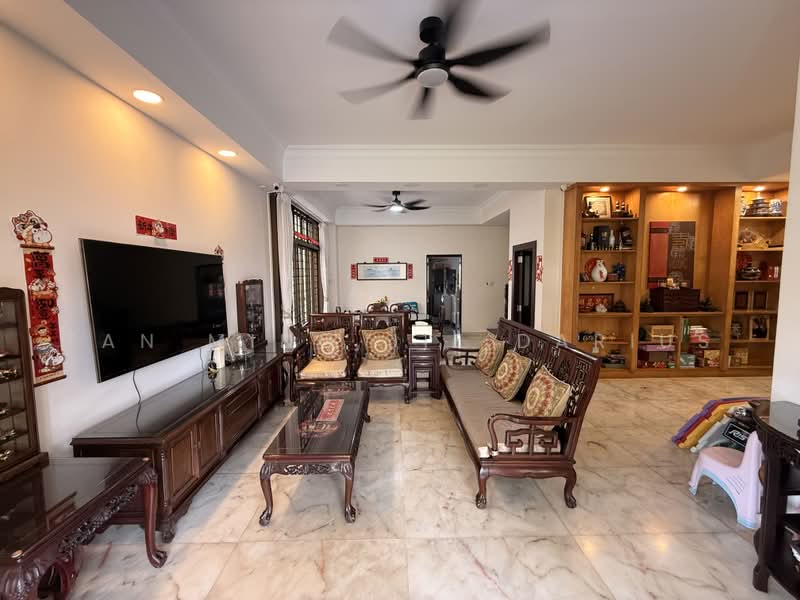 10 Platina road, , 3 Bedrooms, 3,300 sqft, Corner Terrace For Rent, by Tan Ming Jie Darius, 500230163 - Living Room - PropertyGuru.com.sg