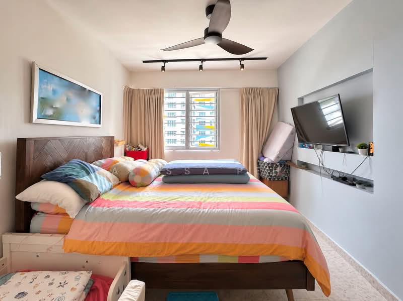 452B Sengkang West Way, 452B Sengkang West Way, 3 Bedrooms, 1,216 sqft, HDB Flat For Sale, by Alyssa Peh, 500230164 - Master Bedroom - PropertyGuru.com.sg