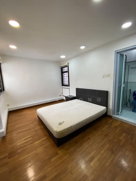 301A Anchorvale Drive, 301A Anchorvale Drive, 3 Bedrooms, 1,184 sqft, HDB Flat For Sale, by Larry Ong, 500230165 - Master Bedroom - PropertyGuru.com.sg