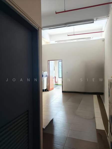 Small storage or factory at woodlands, Admiralty / Woodlands, 350 sqft, Warehouse For Rent, by Joanne Tan Siew May, 500230184 - Interior - CommercialGuru.com.sg
