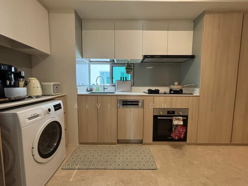 Eight Riversuites, 2 Whampoa East, 3 Bedrooms, 936 sqft, Condominium For Rent, by Alvin Toh, 500230185 - Kitchen - PropertyGuru.com.sg