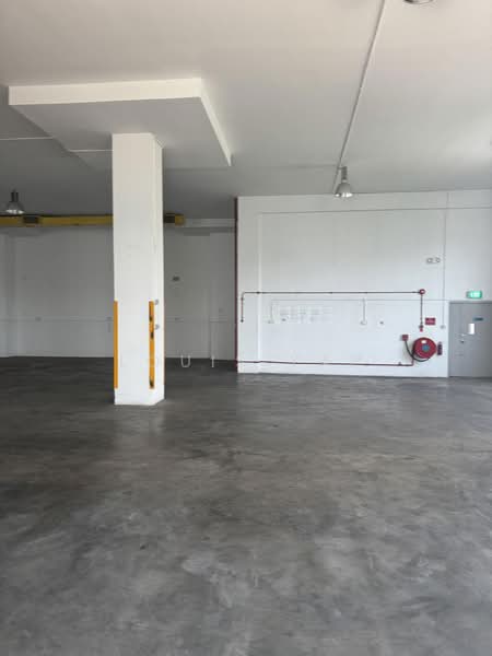 Tuas view square, Boon Lay / Jurong / Tuas, 6,041 sqft, Factory / Workshop (B2) For Rent, by Louis Yap, 500230190 - Interior - CommercialGuru.com.sg
