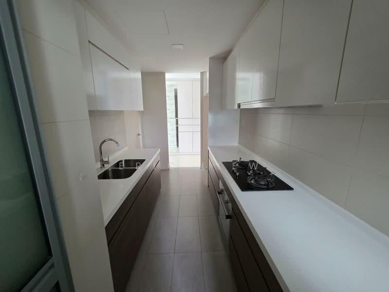 Skies Miltonia, 31 Miltonia Close, 4 Bedrooms, 3,574 sqft, Condominium For Sale, by Eric Liew, 500230198 - Kitchen - PropertyGuru.com.sg