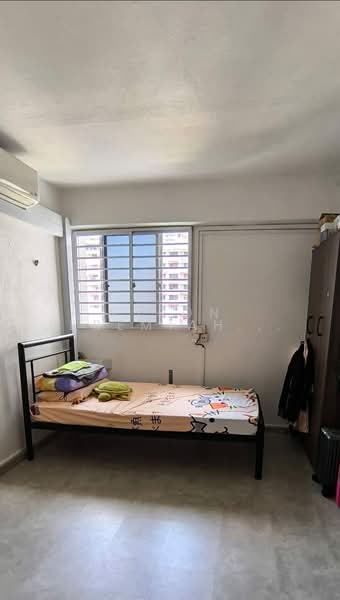 207 Toa Payoh North, 207 Toa Payoh North, 2 Bedrooms, 700 sqft, HDB Flat For Sale, by Aaron Jeremiah Chan, 500230202 - Bedroom - PropertyGuru.com.sg