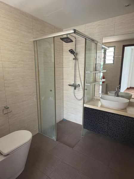The Sunnydale, 23 Serangoon Avenue 3, 3 Bedrooms, 1,507 sqft, Condominium For Sale, by Lyn Wong, 500230203 - Bathroom - PropertyGuru.com.sg