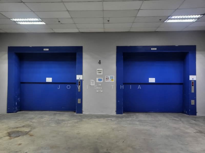 Warehouse for Rent Along Pasir Panjang Road (District 5), PASIR PANJANG ROAD, WEST COAST HIGHWAY, ALEXANDRA ROAD, 2,900 sqft, Light Industrial (B1) For Rent, by Jovis Thia, 500230206 - Lobby - CommercialGuru.com.sg