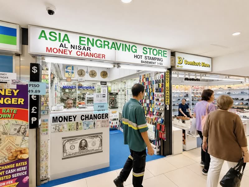 Lucky Plaza, 304 Orchard Road, 118 sqft, Mall Shop For Sale, by Lynn Chen, 500230209 - Multiple Units for Sale - CommercialGuru.com.sg