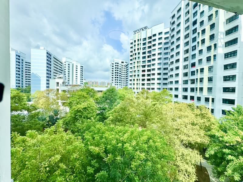 180C Boon Lay Drive, 180C Boon Lay Drive, Room Rental, 200 sqft, HDB Flat For Rent, by Stella Ng, 500230214 - Exterior - PropertyGuru.com.sg