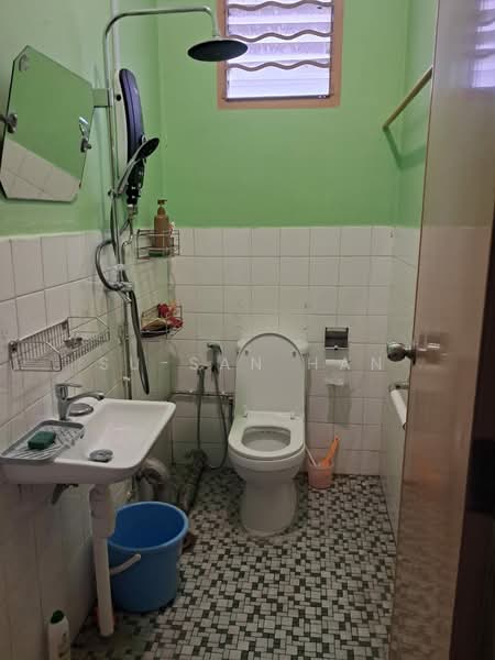 15f st michael road, st michael road, Room Rental, 180 sqft, Terraced House For Rent, by Su-san Han, 500230219 - Bathroom - PropertyGuru.com.sg