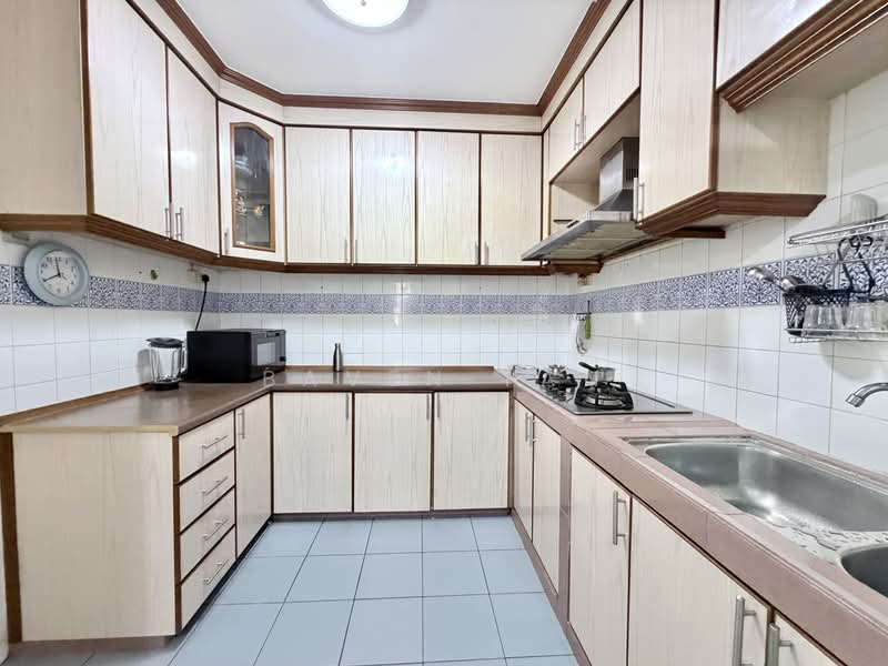 618 Woodlands Avenue 4, 618 Woodlands Avenue 4, 3 Bedrooms, 1,022 sqft, HDB Flat For Sale, by Baven Tan, 500230223 - Kitchen - PropertyGuru.com.sg