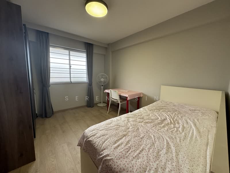 248 Bukit Batok East Avenue 5, 248 Bukit Batok East Avenue 5, 2 Bedrooms, 785 sqft, HDB Flat For Sale, by Serene Sin, 500230224 - Bedroom - PropertyGuru.com.sg