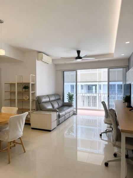 Forestville, 24 Woodlands Drive 16, 3 Bedrooms, 1,033 sqft, Executive Condominium For Rent, by Joey Tan, 500230230 - Living Room - PropertyGuru.com.sg