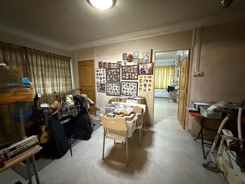 324 Yishun Central, 324 Yishun Central, 3 Bedrooms, 1,528 sqft, HDB Flat For Sale, by Lewis Tam, 500230237 - Interior - PropertyGuru.com.sg