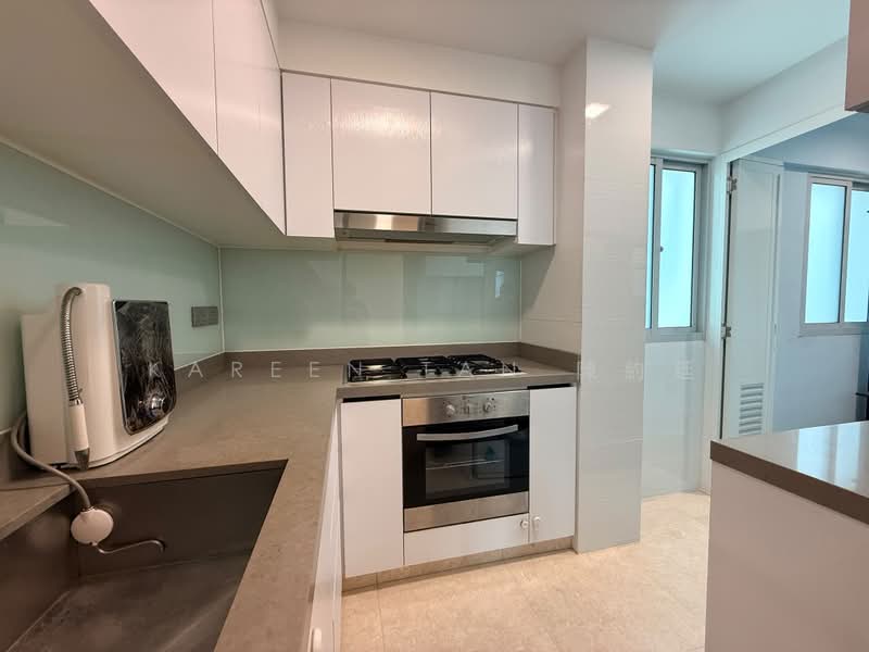 Eight Riversuites, 2 Whampoa East, 3 Bedrooms, 980 sqft, Condominium For Sale, by Kareen Tan 陳約廷, 500230244 - Kitchen - PropertyGuru.com.sg