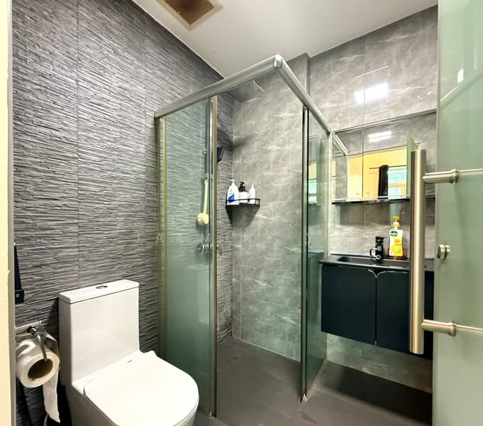 Northvale, 71 Choa Chu Kang Loop, 2 Bedrooms, 1,280 sqft, Condominium For Sale, by Jasmine Ye, 500230253 - Bathroom - PropertyGuru.com.sg