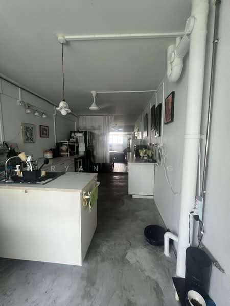417 Ang Mo Kio Avenue 10, 417 Ang Mo Kio Avenue 10, Studio, 958 sqft, HDB Flat For Sale, by Ryan Wong, 500230259 - Kitchen - PropertyGuru.com.sg