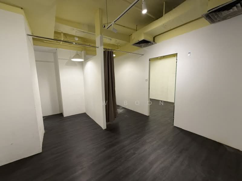 Orchard Towers, 400 Orchard Road, 1,650 sqft, Office For Rent, by Siew Boon, 500230262 - Interior - CommercialGuru.com.sg