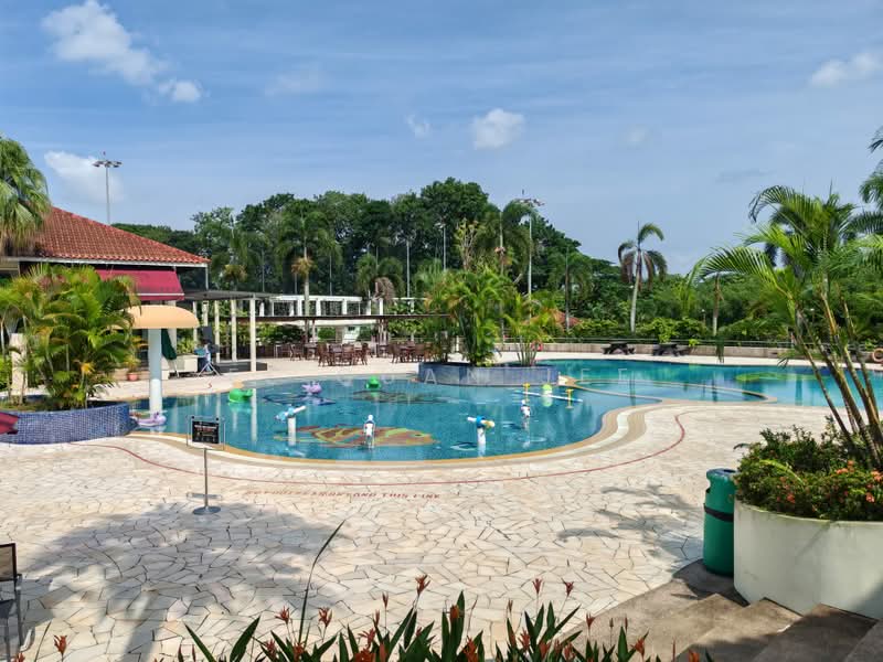 Warren Golf & CC, Choa Chu Kang Way, 715 sqft, Other Retail For Rent, by Ee Guan Jee, 500230264 - Kids pool - CommercialGuru.com.sg