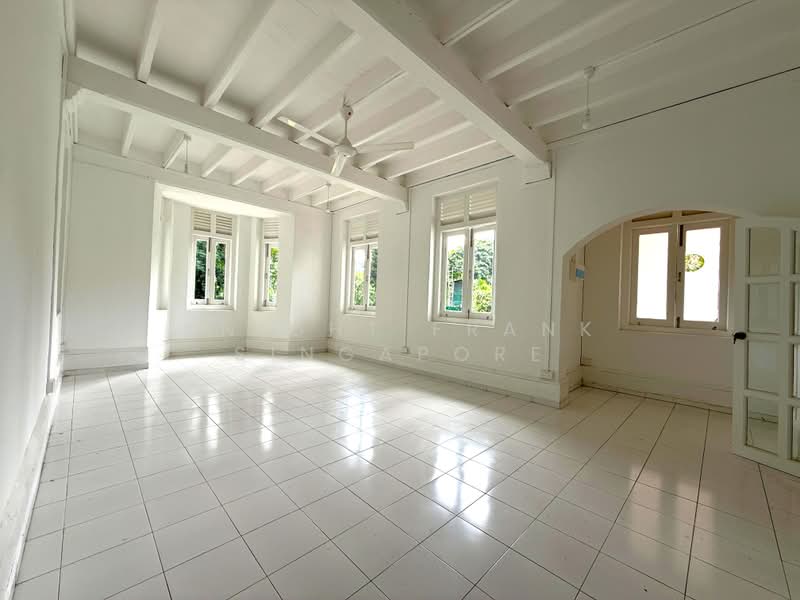 10 Mount Faber Road, Mount Faber Road, 4 Bedrooms, 4,955 sqft, Detached House For Rent, by YONG JIE LOON HERMAN, 500230269 - Living Hall - PropertyGuru.com.sg