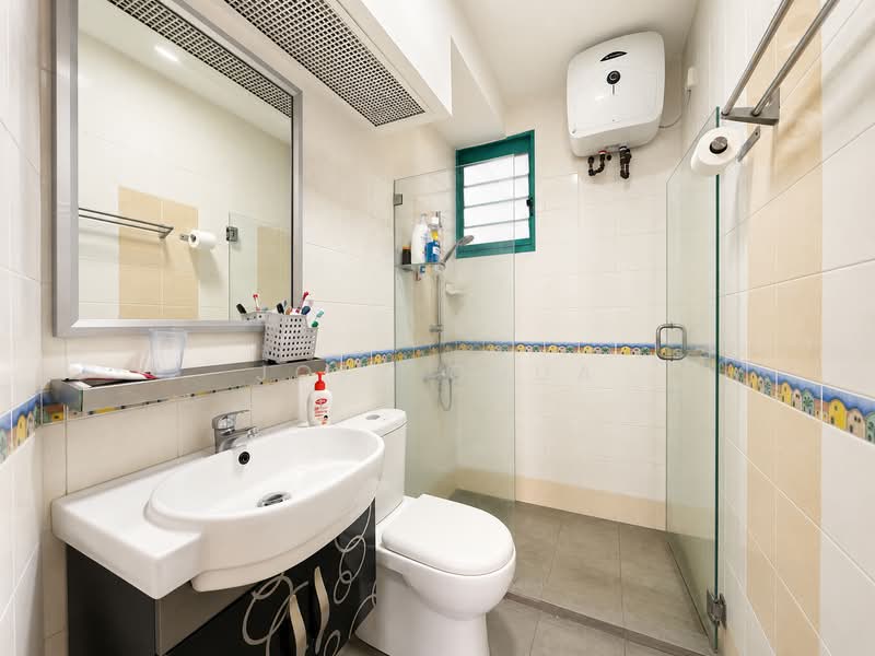 689F Woodlands Drive 75, 689F Woodlands Drive 75, 3 Bedrooms, 1,184 sqft, HDB Flat For Sale, by Joey Chua, 500230276 - Common Bathroom - PropertyGuru.com.sg