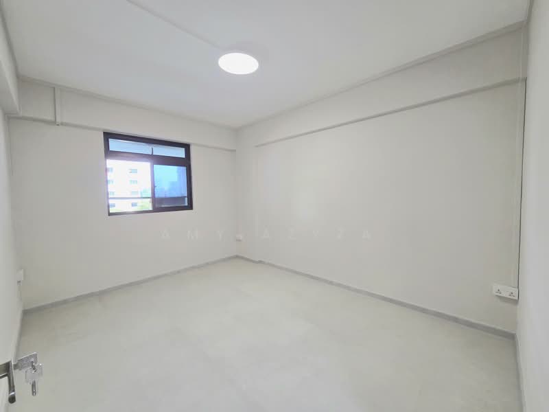 503 Ang Mo Kio Avenue 5, 503 Ang Mo Kio Avenue 5, 2 Bedrooms, 732 sqft, HDB Flat For Sale, by Amy Azyza, 500230277 - Guest Room - PropertyGuru.com.sg