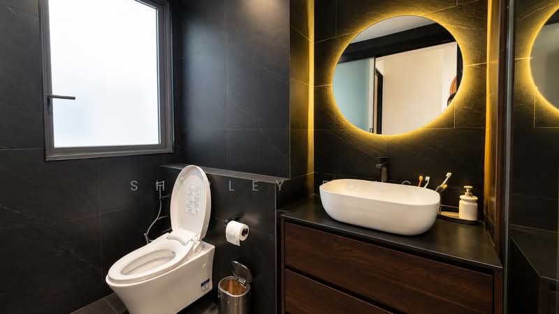 The Visionaire, 196 Canberra Drive, 3 Bedrooms, 1,012 sqft, Executive Condominium For Sale, by Shirley Fong, 500230278 - Master Bathroom - PropertyGuru.com.sg