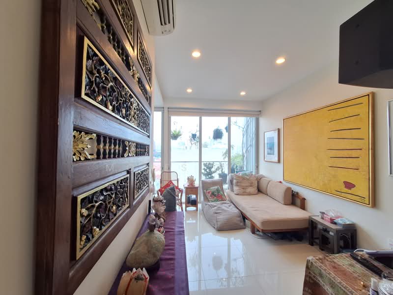 The Water Edge @ Geylang, 8 Lorong 38 Geylang, 1 Bedroom, 1,313 sqft, Condominium For Sale, by Moses Quek, 500230293 - Living Room - PropertyGuru.com.sg