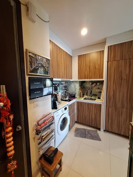The Water Edge @ Geylang, 8 Lorong 38 Geylang, 1 Bedroom, 1,313 sqft, Condominium For Sale, by Moses Quek, 500230293 - Kitchen - PropertyGuru.com.sg
