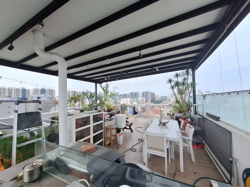 The Water Edge @ Geylang, 8 Lorong 38 Geylang, 1 Bedroom, 1,313 sqft, Condominium For Sale, by Moses Quek, 500230293 - Balcony - PropertyGuru.com.sg