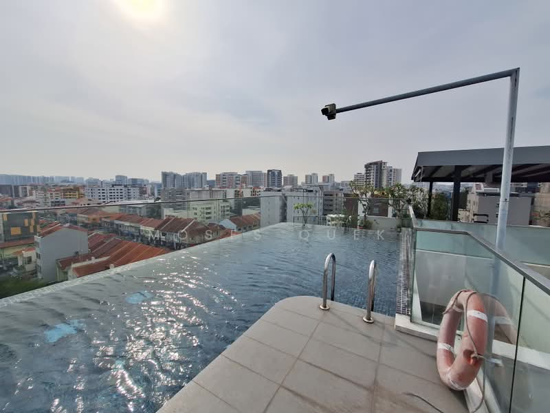 The Water Edge @ Geylang, 8 Lorong 38 Geylang, 1 Bedroom, 1,313 sqft, Condominium For Sale, by Moses Quek, 500230293 - Pool - PropertyGuru.com.sg